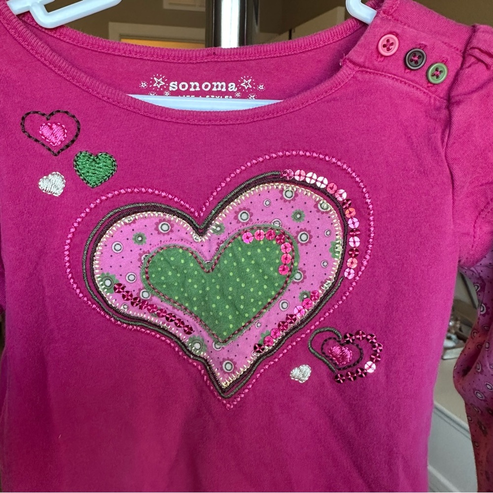 Sonoma Pink Long Sleeve Shirt with Green Heart Design - Picture 3 of 6